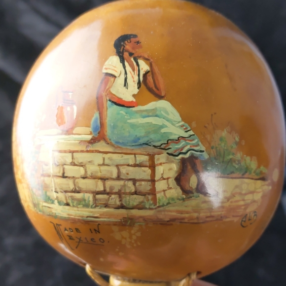 Vintage Handpainted Mexican maracas - Picture 2 of 7